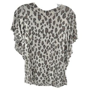 Impressions Leapord Print Flutter Sleeve Top Size Small